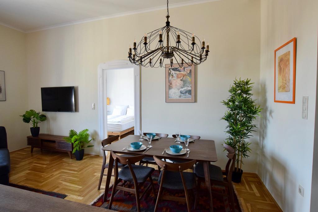 Luxury Apartment By Hi5 - Kiraly Street Suite Budapest Exterior foto
