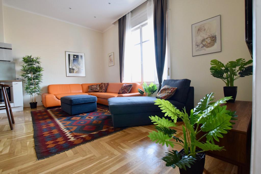 Luxury Apartment By Hi5 - Kiraly Street Suite Budapest Exterior foto