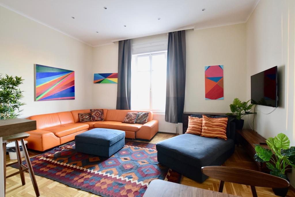 Luxury Apartment By Hi5 - Kiraly Street Suite Budapest Exterior foto
